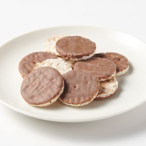Mini‐galettes de riz enrob&eacute;es de chocolat au lait