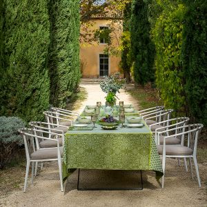 Le Jacquard Français Nappe enduite Voyage Iconique 100% coton Vert - Couleur Vert - Taille 175 x 175 cm