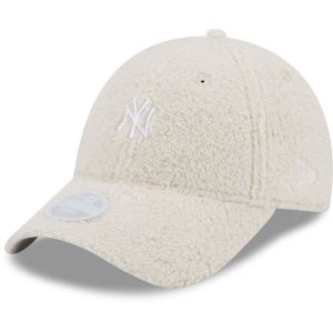 New era Casquette FEMME 9Forty New York Yankees Teddy écrue en pilou pilou