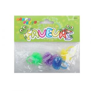 4 BAGUES EN PLASTIQUE Neuf