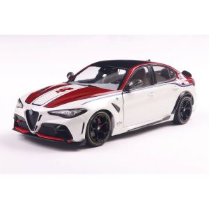 Solido 1:18 Alfa Romeo Giulia GTA-M Bianco I Rosso White 2023