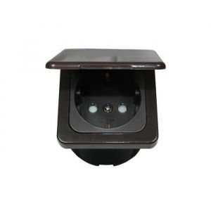 Prise 230V avec volet de protection marron pour caravane et camping-car