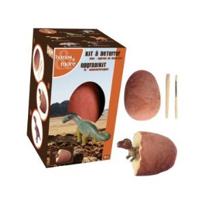 Dam Dinosaure &agrave; d&eacute;terre dans un oeuf