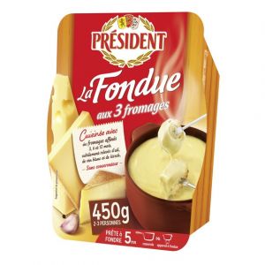 President La fondue aux 3 fromages, cuisinée avec des fromages affinés subtilement relevés d'ail,de vin blanc et de kirsch