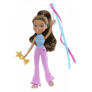 Bratz Play Sportz Yasmin (Gymnastique) - Poup&eacute;e de Mode avec Accessoires