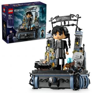 Lego 76780, Jouets de construction