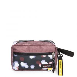 Eastpak <p>Cette trousse de toilette <strong> Yap Single - W16 Resist W39</strong> est conçue en toile polyester. <br /><br />Modèle durable issu de la gamme Resist Waste, il est fabriqué à partir de surplus de matériaux et de chutes de tissus. La marque