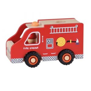 Grand camion de pompier en bois