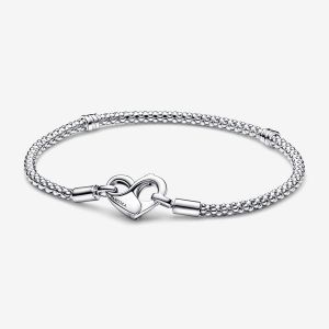 Pandora Bracelet Maille Clout&eacute;e Moments - Taille 23 cm