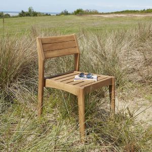 Image de Bois Dessus Bois Dessous Chaise de jardin en teck recyclé massif