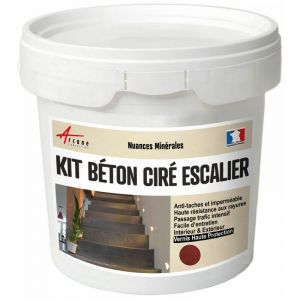 Image de Arcane industries Béton Ciré Escalier - Kit Complet avec primaire et vernis Grenade - Rouge - kit 5 m2 (2 couches)