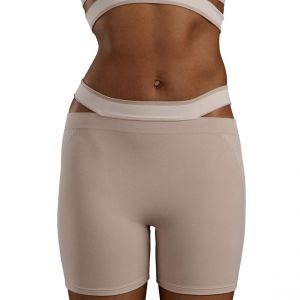 Eminence Shorty femme Contour Seamless Adidas Sport blanc