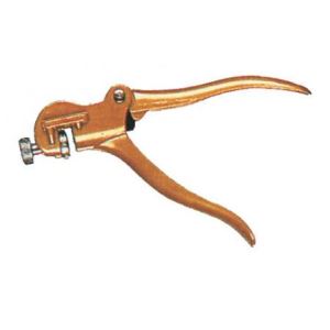 Outifrance 5270050 - Pince à avoyer avec came