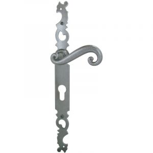 Brionne Ensemble sur plaque de style cevennes Condamnation à droite Fer shérardisé patiné V.1010743SP