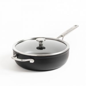 Kitchen Aid Forged Hardened Aluminium Sauteuse en céramique anodisée dure antiadhésive, sans PFAS, 28/4,6 litres, avec poignée, couvercle, adaptée à l'induction et au four, noire.