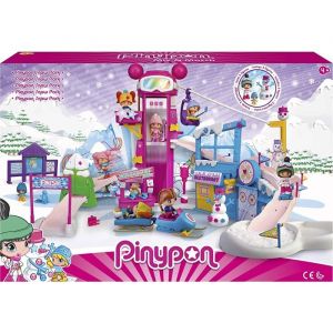 Famosa Coffret pinypon la station de ski de sport d'hivers + accesoires - 1 figurine - mini poupee - des 4 ans