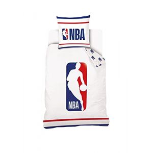 Image de Sahinler NBA - Housse De Couette Licence Officielle Basket-Ball - 140x200 + 1 Taie d'oreiller 63x63cm - Blanc-Bleu-Rouge - 100% Coton