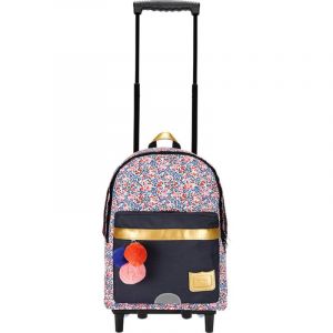 Tann's <p><strong> </strong> propose une collection à l'imprimé liberty pour la rentrée avec <strong>Antonia</strong> décorée de pompons assortis.</p> <p>Ce sac à dos et trolley deux compartiments de taille L est <strong>adapté aux classes de CE2/CM1/CM2<