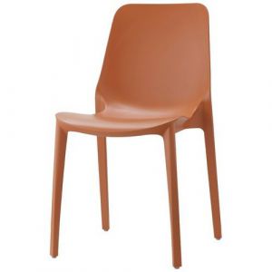 Chaise design en plastique marron