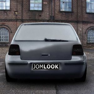 Omac Feux arrière à LED pour Volkswagen Golf 4 1997-2003 smoke foncé 2 pieces