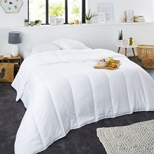 Sweet Night SWEET HOME Couette Légere 140 x 200 cm - Enveloppe : microfibre 100% polyester - Garnissage : 100% polyester fibres creuses siliconnées 220 g /m².