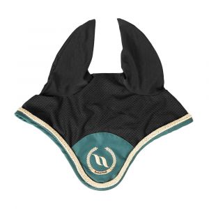 Back On Track Bonnet night collection
