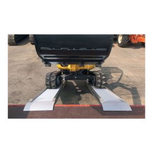 C. Longueur de rampe 3.50m - Hauteur à franchir de 1050mm - Prix Unitaire - RAMPE DE CHARGEMENT