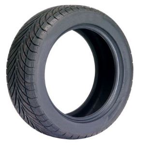 Pirelli Pneu utilitaire &eacute;t&eacute; : 205/75 R16 110R Carrier