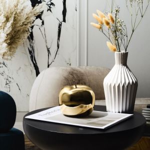 The home deco factory Statue Pomme Dore H13cm