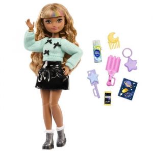 Mattel Poupée et Accessoires Dream Besties Zia, poupée articulée avec Tenue Amovible et Cheveux Bruns ondulés, 7 éléments capillaires ou sur Le thème de la Lune, JGG36
