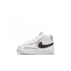 Image de Nike Blazer Mid 77 SE, 23.5 EU, enfant, blanc