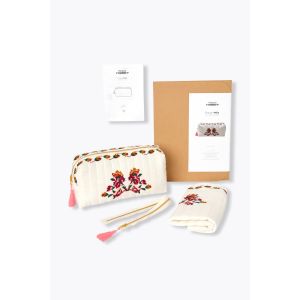 Kit couture - Trousse Théa brodée double gaze fleurie - d Couture - d Couture - Mondial Tissus