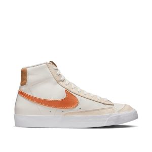 Image de Nike Baskets Blazer Mid '77 EMB Blanc - Taille 40;44