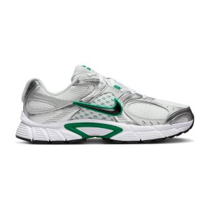 Nike Baskets V5 RNR
