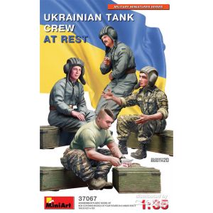 Mini Art Ukrainian Tank Crew At Rest - 1:35e - Miniart
