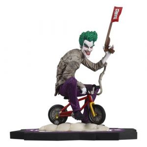 Statuette en résine DC Direct DC Direct The Joker: Purple Craze - The Joker by Kaare Andrews