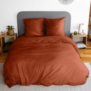Parure de lit en microfibre lav&eacute;e terracotta. pour lit 2 places avec 2 taies d'oreillers 260x240 cm