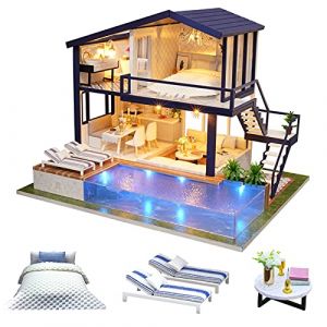 Cuteroom Maison de Poup&eacute;es en Bois &agrave; Faire Soi-M&ecirc;me - Mod&egrave;le Miniature avec Mobilier, Piscine, Lumi&egrave;res LED et Bo&icirc;te &agrave; Musique