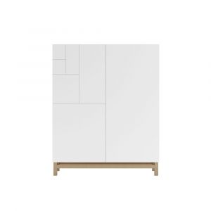 Meuble à chaussures, modèle VOLDA, en couleur chêne clair avec portes blancs.