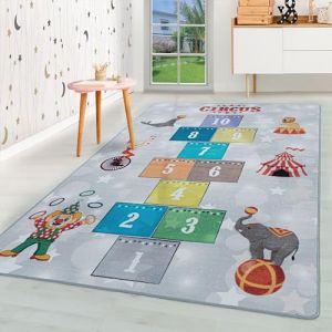 Homebyhome Tapis enfant motif marelle coloris gris 160x230 cm tapis chambre enfant tapis chambre bébé