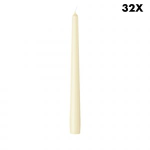 Bolsius Lot de 32 bougies pointues lisses - Ivoire - Dans un carton - Bougies d&eacute;coratives m&eacute;nag&egrave;res - Dur&eacute;e de combustion : 7 heures - Non parfum&eacute;es - Contient de la cire v&eacute;g&eacute;tale naturelle - Sans