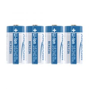 Fenix Batterie Arlo rechargeable, 3,7 V max. Batteries au lithium Arlo 760mAh avec &eacute;tui en silicone, r&eacute;utilisables, adapt&eacute;es &agrave; la cam&eacute;ra Netgear Arlo VMC3030, 3230, 3330, 3430 4 pi&egrave;ces