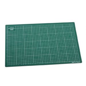JPC CRÉATIONS Plaque de découpe - verte - 900x600x3mm - Résistante à la coupe surface quadrillée JPC