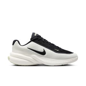 Nike Baskets Uplift SC
