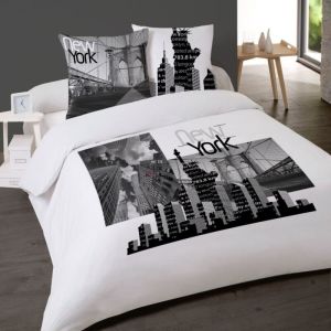 Dourev Housse de couette 260x240 new york + 2 taies 100% coton