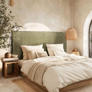 Macabane ARTHUR -Tête de lit rembourrée pour lits 140/160cm velours côtelé vert