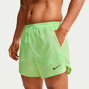 Nike Stride 5in Short de running Hommes - vert clair, argent, Taille S