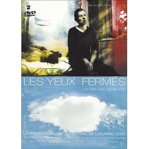 Les yeux fermés