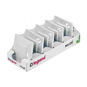 Legrand 396431 Lot de 5 interrupteurs commutateur 10 A de la gamme Niloé monobloc, mécanisme complet, blanc