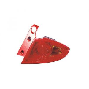 Feu arrière droit partie extérieure Seat Leon 2 2005-2012